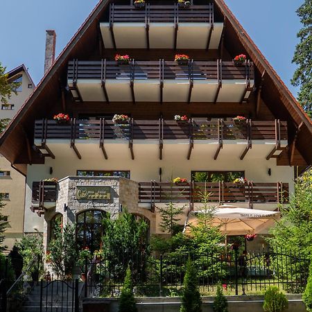 فيلا أوبوس سِنايا المظهر الخارجي الصورة The house of the writer in the village of Vrana