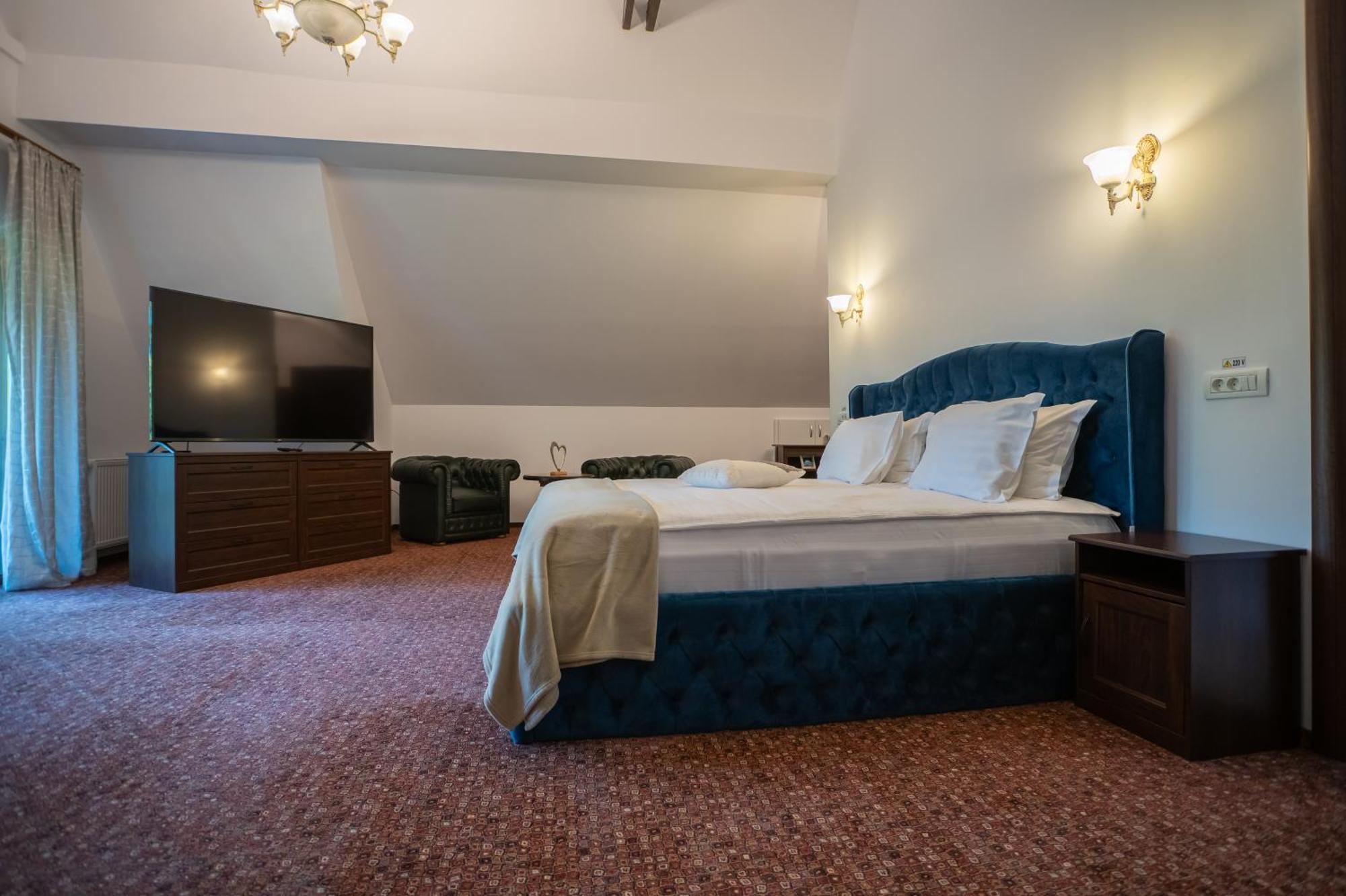 فيلا أوبوس سِنايا المظهر الخارجي الصورة A bedroom at the hotel