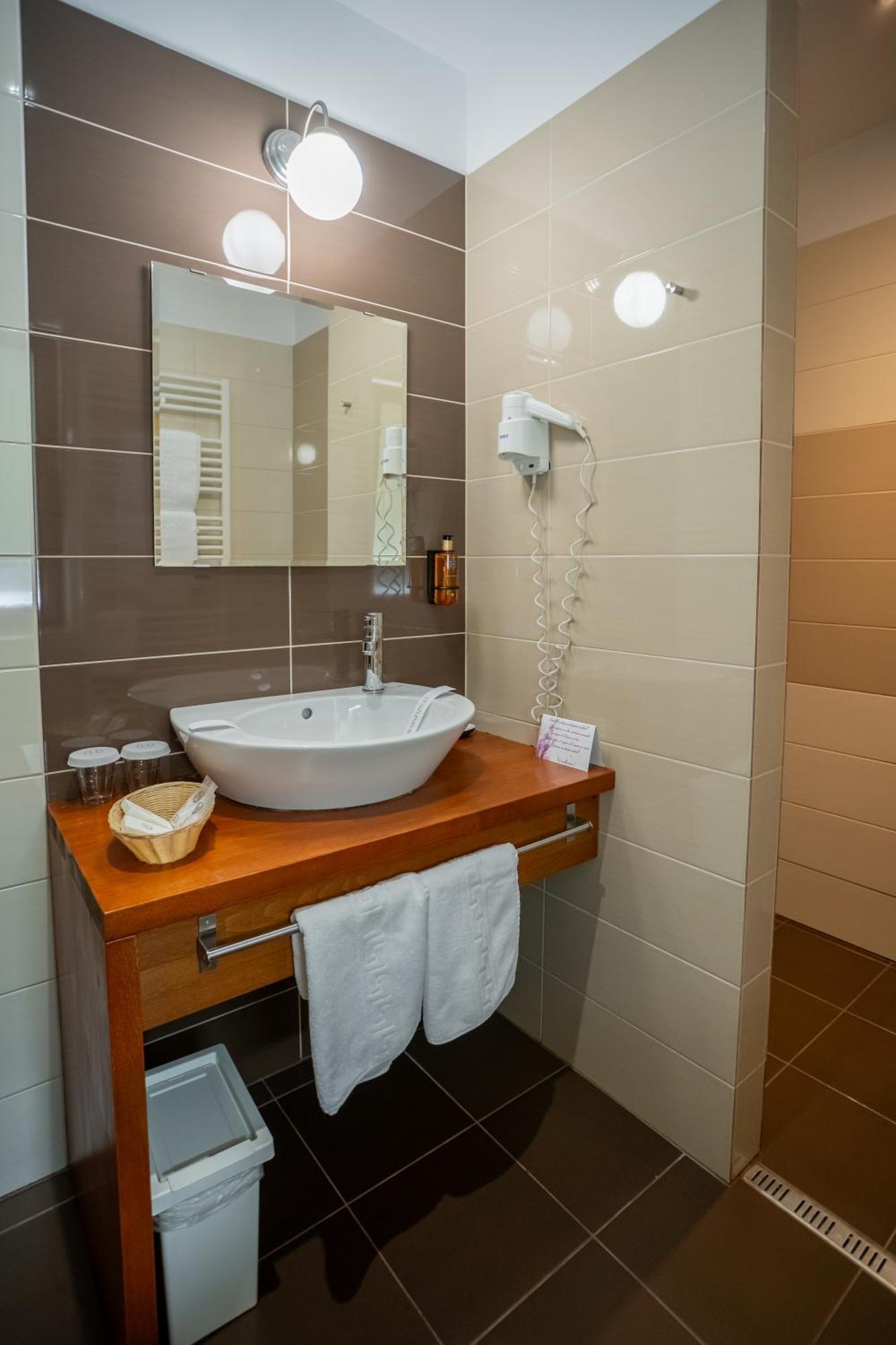 فيلا أوبوس سِنايا المظهر الخارجي الصورة Bathroom