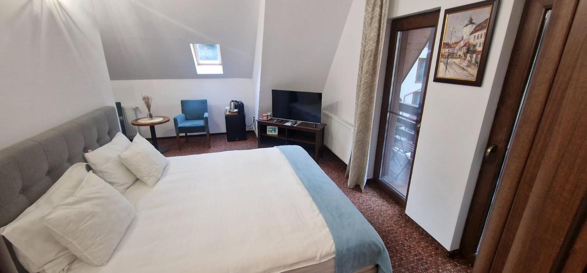 فيلا أوبوس سِنايا المظهر الخارجي الصورة A room at the hotel